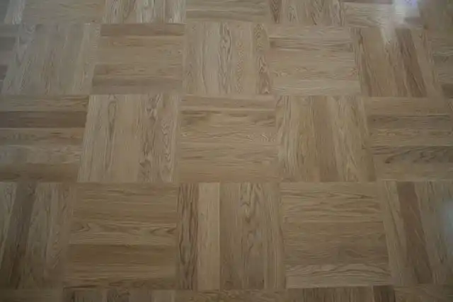 Klepka podłogowa